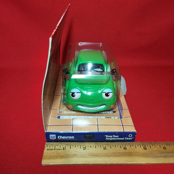 Chevron Cars Kelly Kompact Green Door Coupe 1998 Collectible Toy - Picture 9 of 13